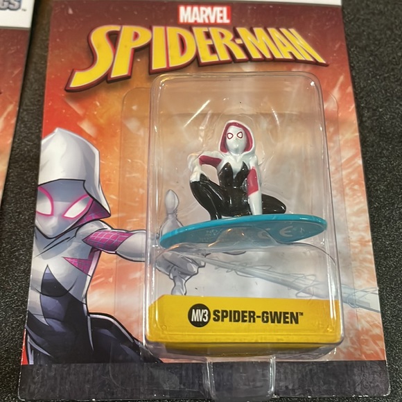 3 New Marvel Spider-Man - Picture 4 of 7